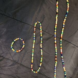 Bracelet waist beads and necklace